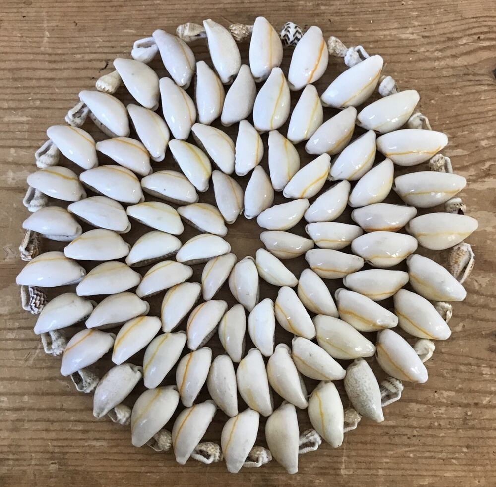 Vintage Style Natural Boho Nautical Tropical Puka Shell Seashell Trivet 6" Round